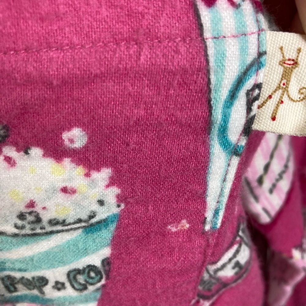 NWOT chick flicks and popcorn bamboo flannel pj top w/ contrasting trim BFF nite - Picture 7 of 16